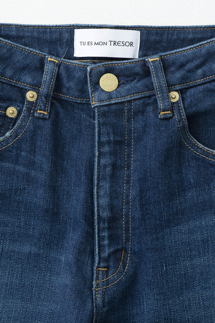 The Sapphire Jean 1year