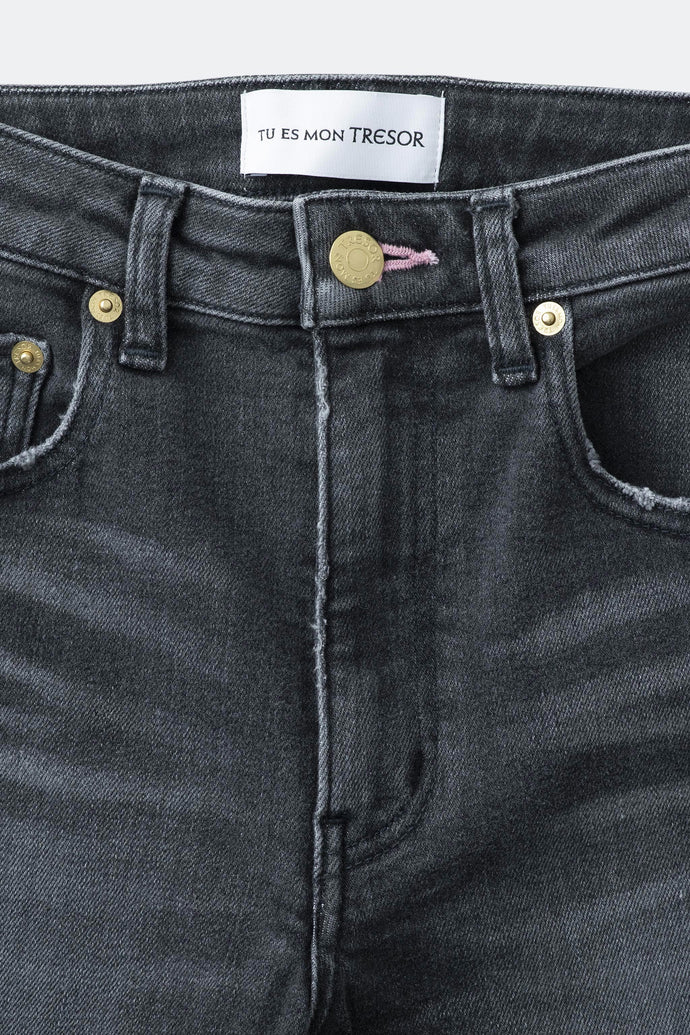 The Rose Quartz Jean Black 3year