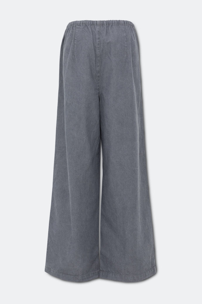 The Chalcedony Jean  Dark Grey