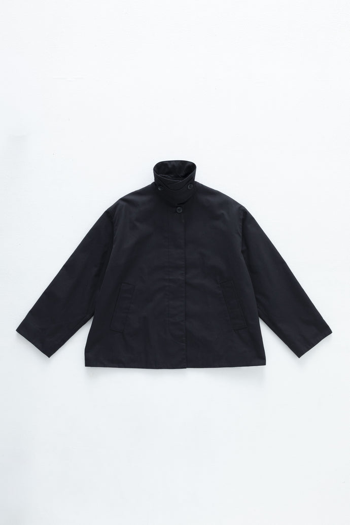 The Kyanite Jacket Black