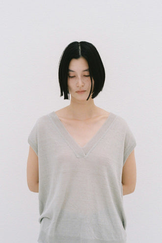 V-Neck Linen Knit Vest  L.Grey