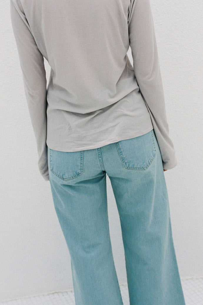 The Cloud Quartz Jean Solid 7year
